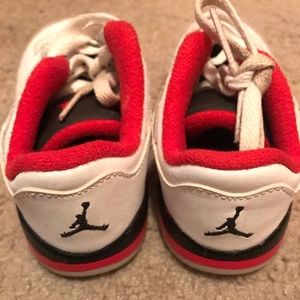 Boys Jordan 5 Low sz 8c